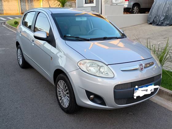 FIAT PALIO 1.6 MPI ESSENCE 16V FLEX 4P AUTOMATIZADO
